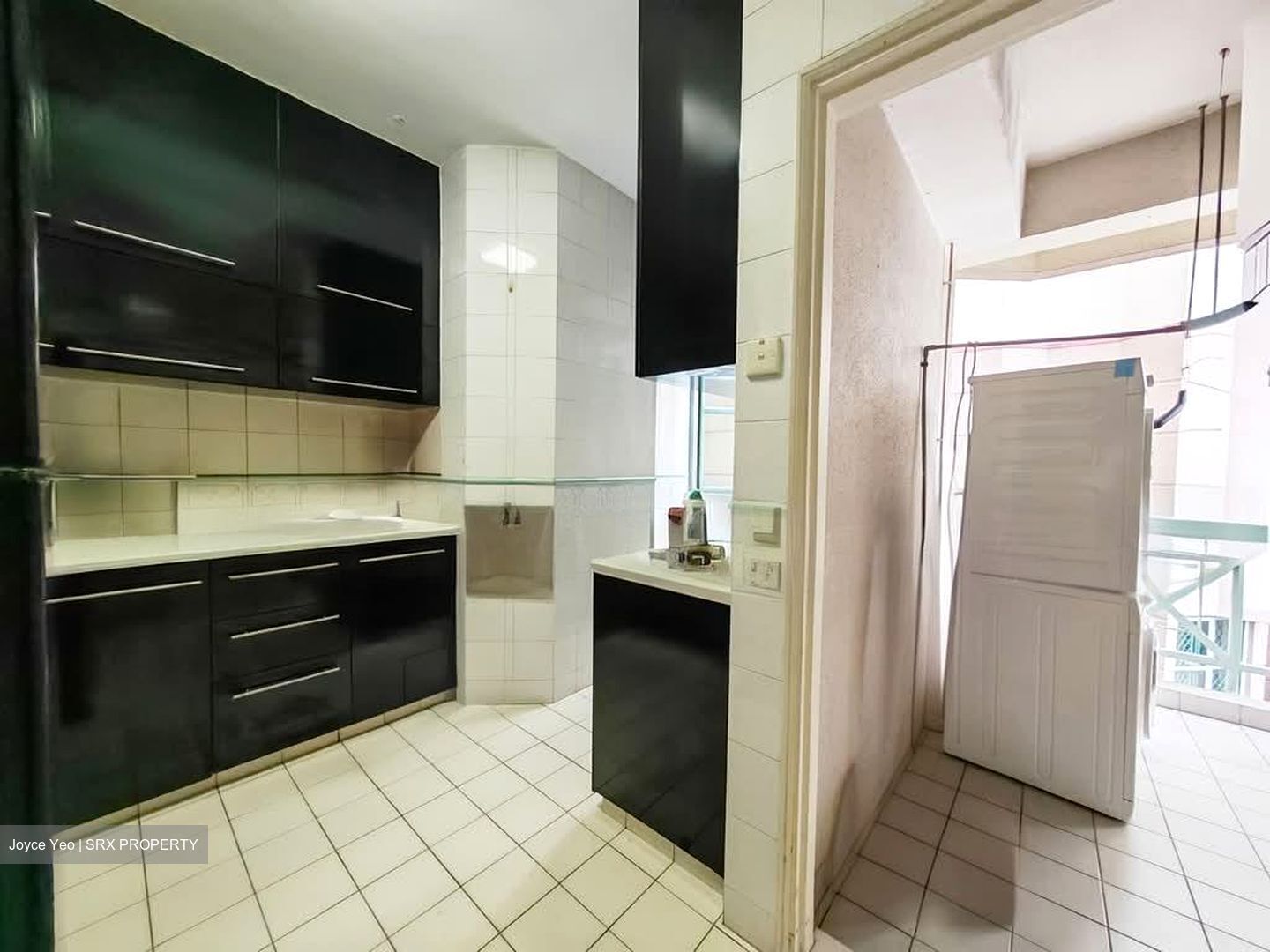 West Bay Condominium (D5), Condominium #583890171